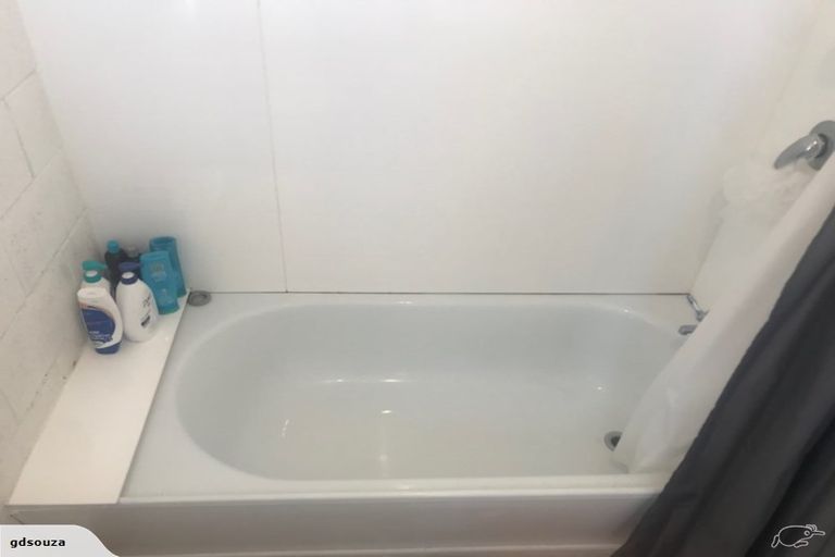 Photo of property in 4/49 Miro Street, New Lynn, Auckland, 0600