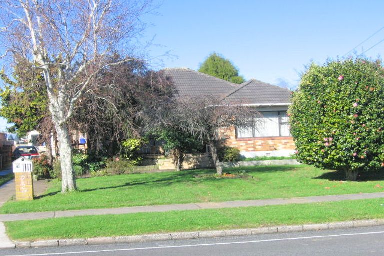 Photo of property in 16 Caspar Road, Papatoetoe, Auckland, 2025
