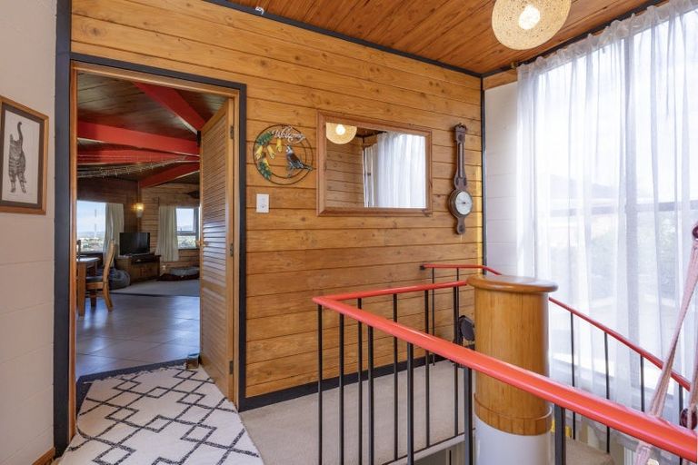 Photo of property in 119 Colwill Road, Massey, Auckland, 0614