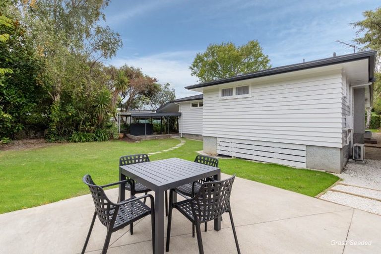Photo of property in 32 Field Street, Silverstream, Upper Hutt, 5019
