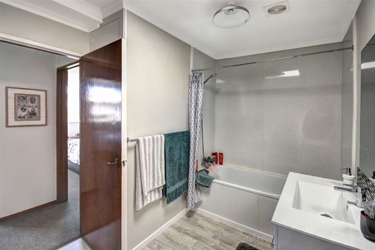 Photo of property in 253b Oxford Street, South Dunedin, Dunedin, 9012