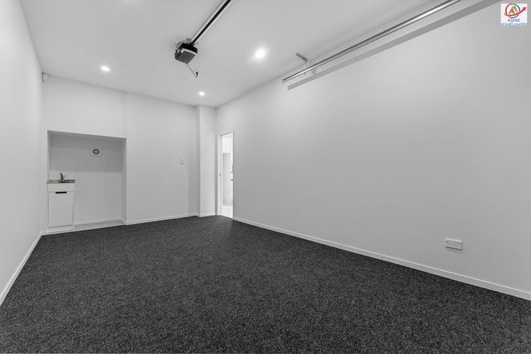 Photo of property in 26d Cape Road, Mangere, Auckland, 2022