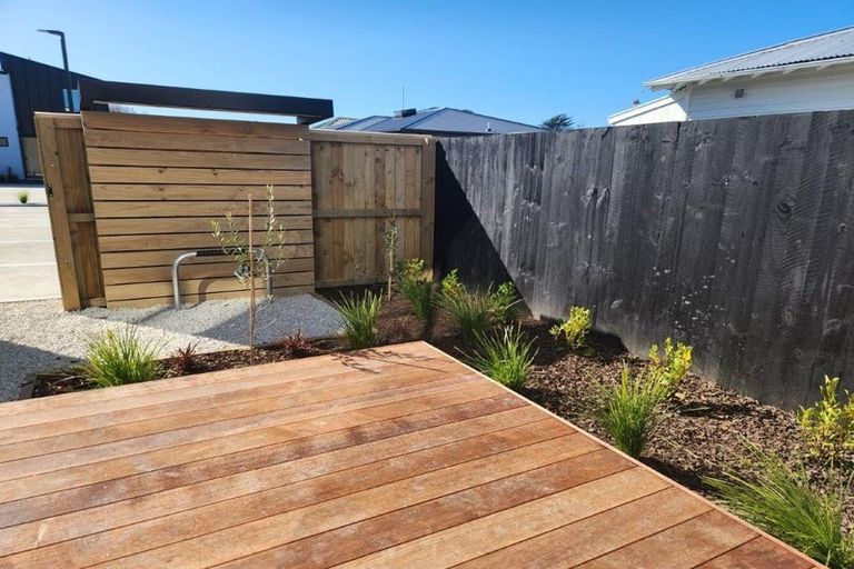 Photo of property in 15 Marcroft Street, Woolston, Christchurch, 8062