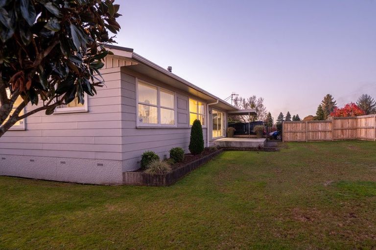Photo of property in 84 Pandora Avenue, Sunnybrook, Rotorua, 3015