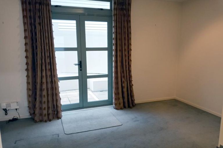 Photo of property in 28u3 Majoribanks Street, Mount Victoria, Wellington, 6011