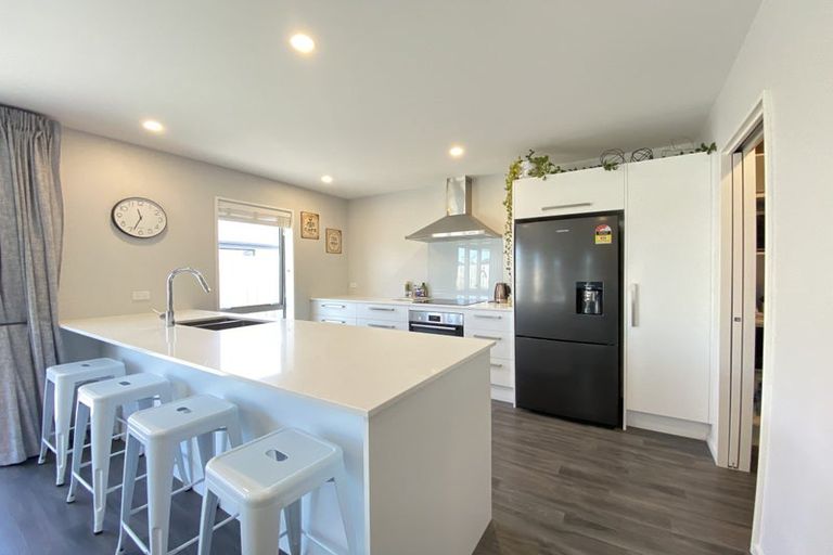 Photo of property in 9 Frogmore Way, Rolleston, 7615