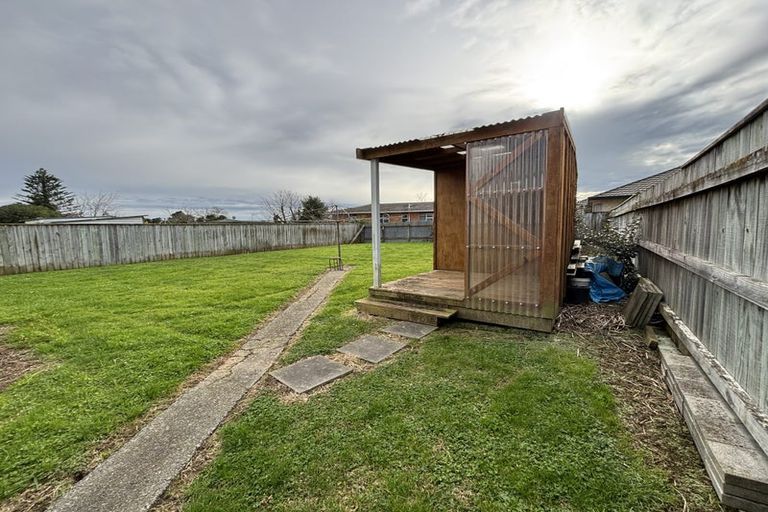 Photo of property in 47 Goldsmith Crescent, Levin, 5510