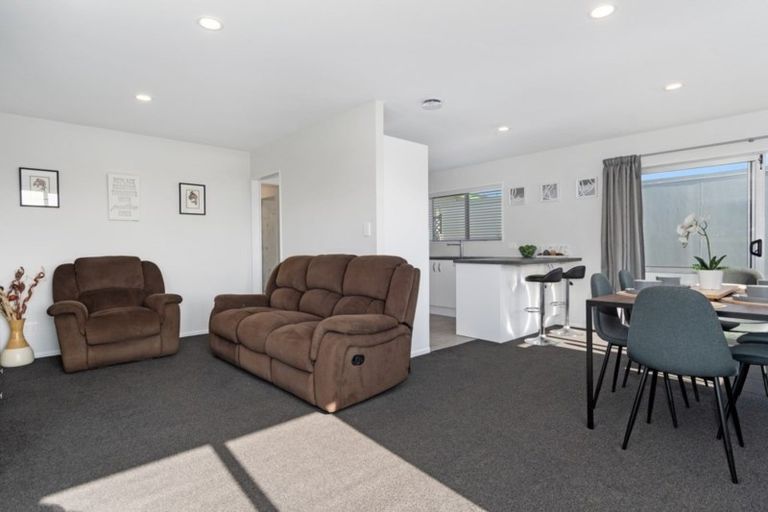 Photo of property in 36a Kaitemako Road, Welcome Bay, Tauranga, 3112
