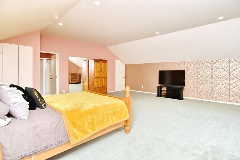 Photo of property in 13 Grange View, Woodend, 7610