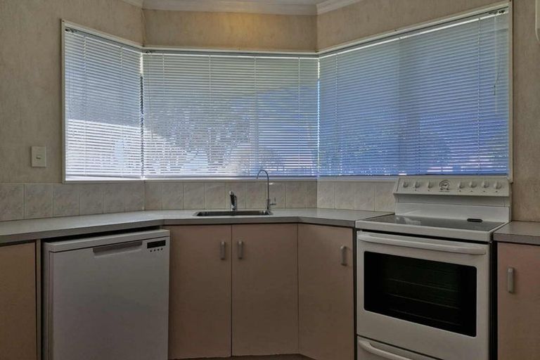 Photo of property in 3/39 Sackville Street, Fitzroy, New Plymouth, 4312