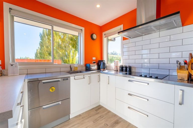 Photo of property in 54 Blue Stone Drive, Waiareka Junction, Oamaru, 9401