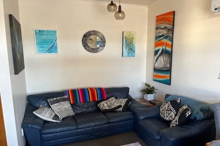 Photo of property in 88 Freyberg Street, Lyall Bay, Wellington, 6022