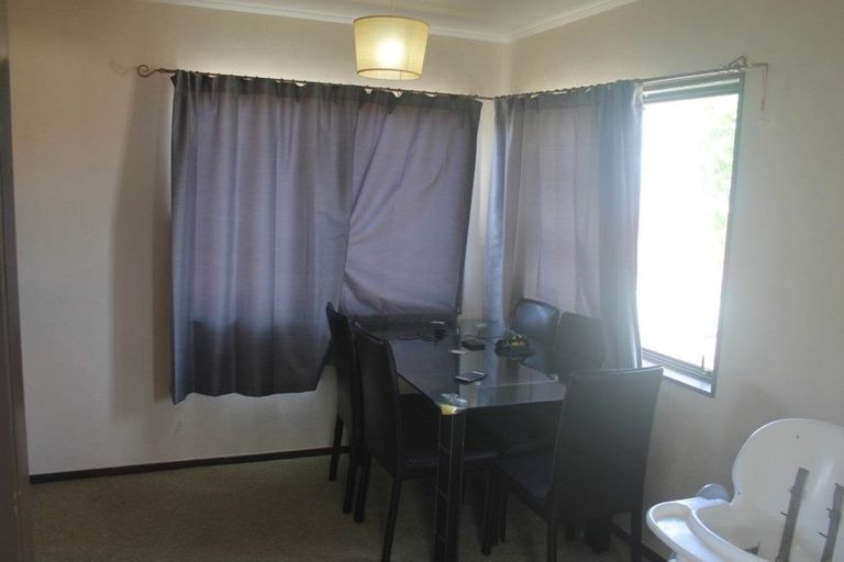 Photo of property in 49 Everglade Drive, Goodwood Heights, Auckland, 2105