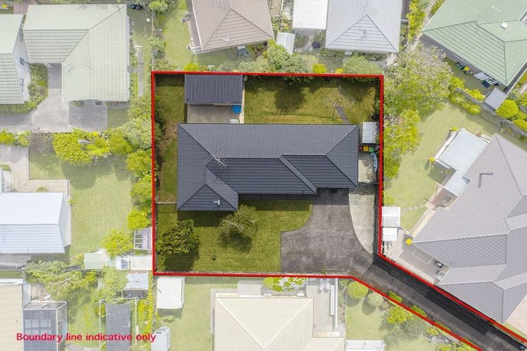 Photo of property in 80 Lakeside Drive, Orewa, 0931