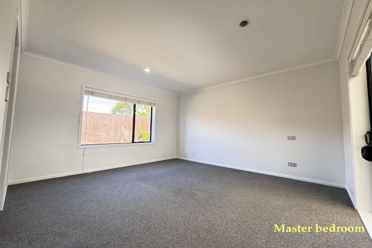 Photo of property in 12 Aclare Place, East Tamaki, Auckland, 2016