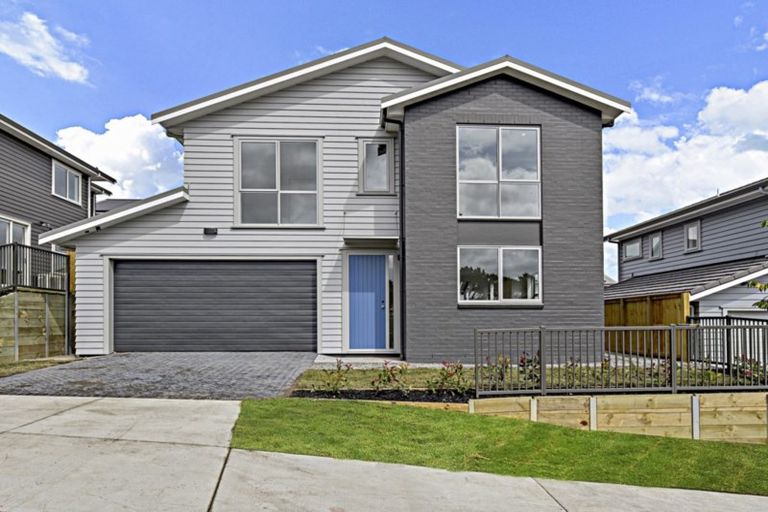 Photo of property in 3 George Mcwhirter Avenue, Massey, Auckland, 0614