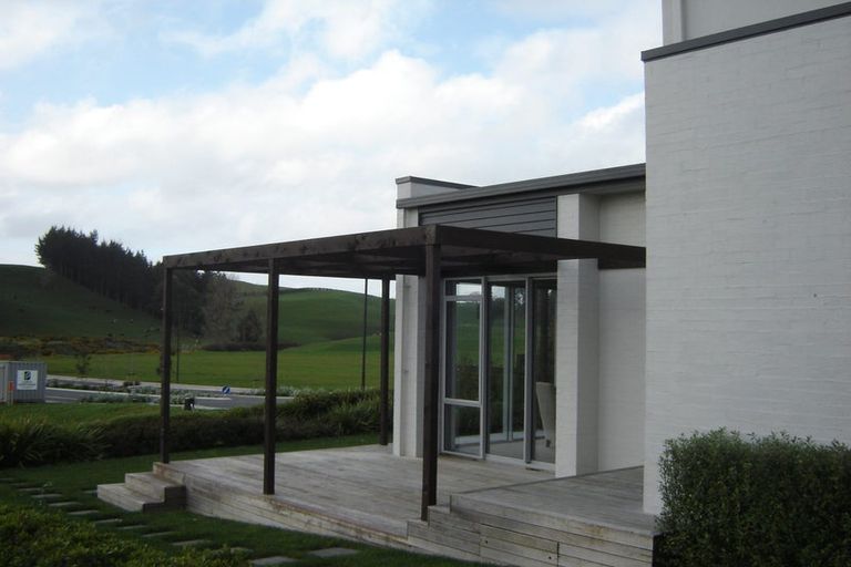 Photo of property in 73 Ridge View Crescent, Pukekohe, 2120