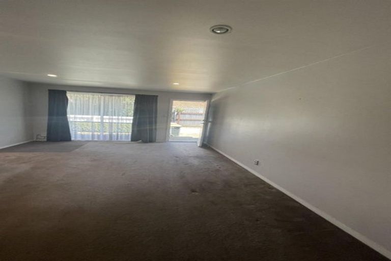 Photo of property in 2/449 Armagh Street, Linwood, Christchurch, 8011
