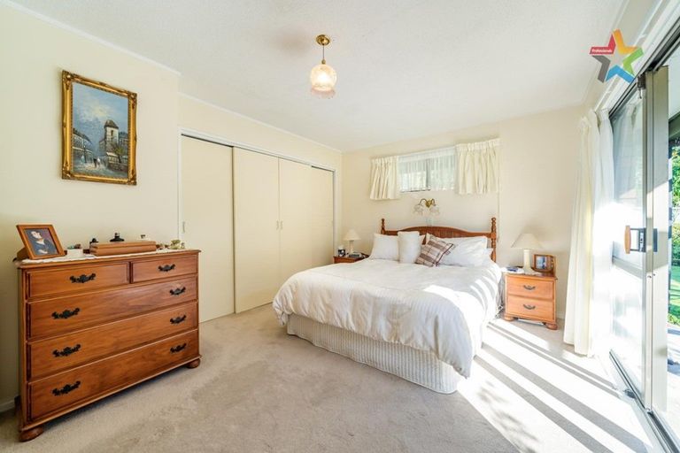 Photo of property in 22 Waddington Drive, Naenae, Lower Hutt, 5011
