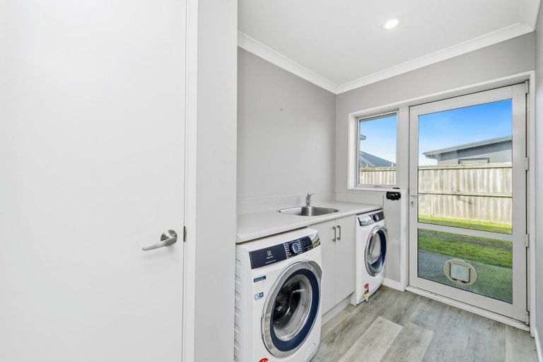 Photo of property in 4 Carlyle Lane, Rolleston, 7614