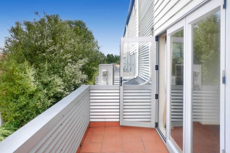Photo of property in 10/443 Hereford Street, Linwood, Christchurch, 8011