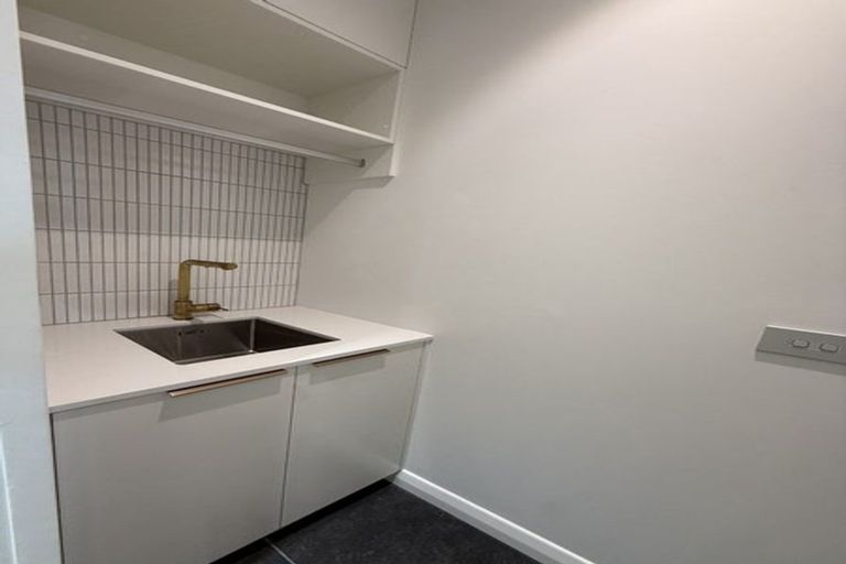 Photo of property in 805/20 Omana Road, Milford, Auckland, 0620