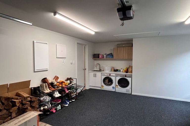 Photo of property in 10 Corriedale Road, Jacks Point, 9371