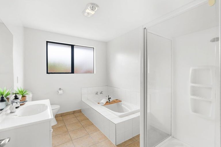 Photo of property in 37 Brookfield Drive, Northwood, Christchurch, 8051