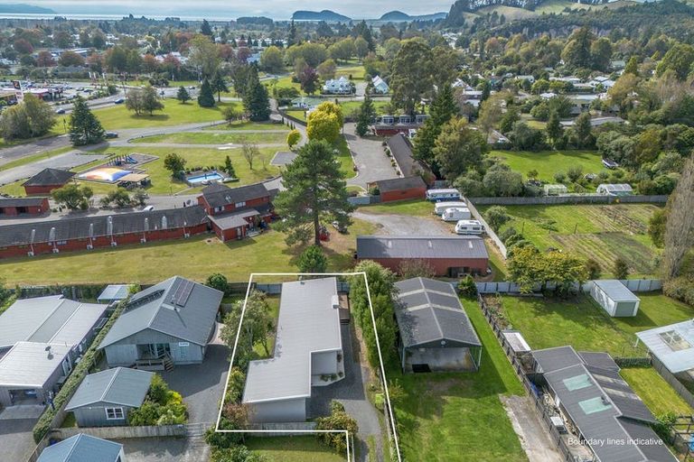 Photo of property in 24 Tongariro Road, Turangi, 3334