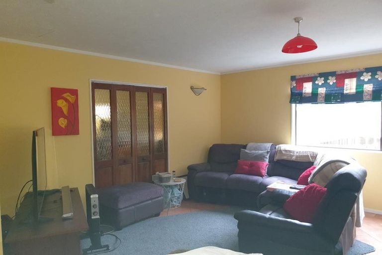 Photo of property in 67 Leeward Drive, Whitby, Porirua, 5024