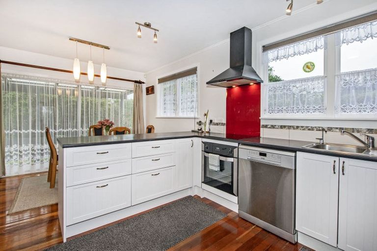 Photo of property in 23 Kokich Crescent, Onerahi, Whangarei, 0110