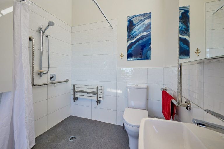 Photo of property in 8 Ingles Drive, Kaikoura Flat, Kaikoura, 7371
