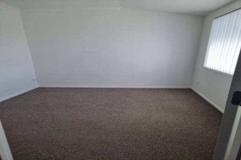 Photo of property in 58a Fairdene Avenue, Henderson, Auckland, 0610