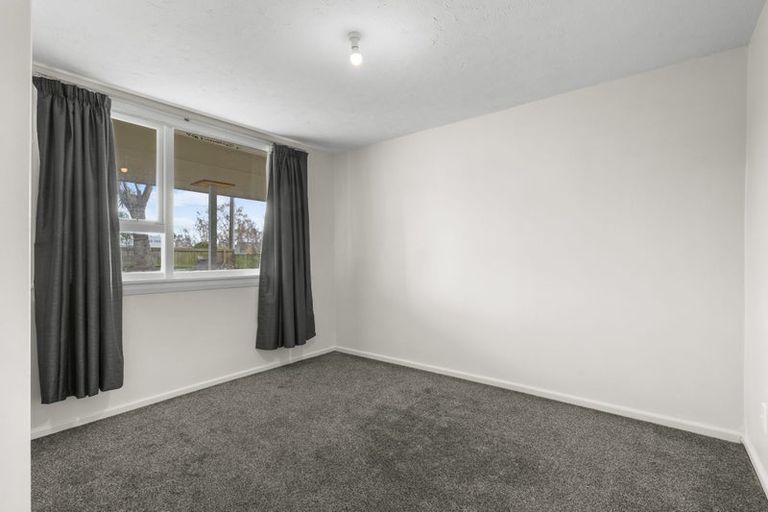 Photo of property in 176 Withells Road, Avonhead, Christchurch, 8042