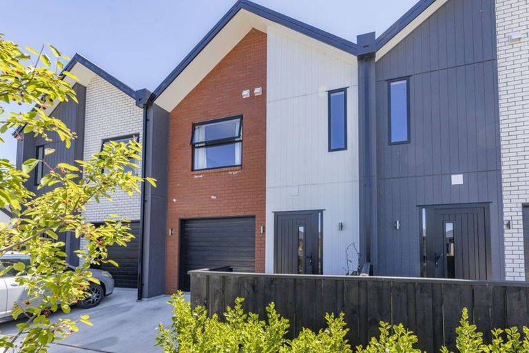 Photo of property in 7 Mccahon Lane, Rolleston, 7615