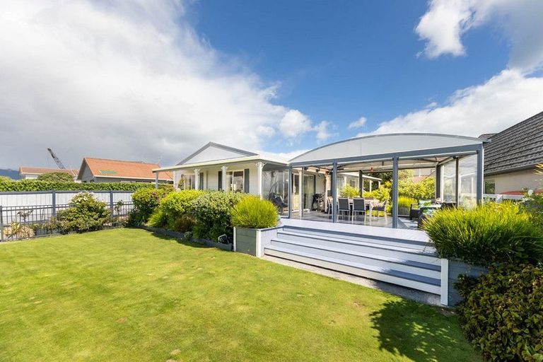 Photo of property in 260 Manly Street, Paraparaumu Beach, Paraparaumu, 5032