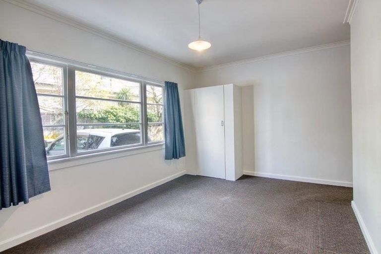 Photo of property in 11 Larsen Court, Roslyn, Palmerston North, 4414
