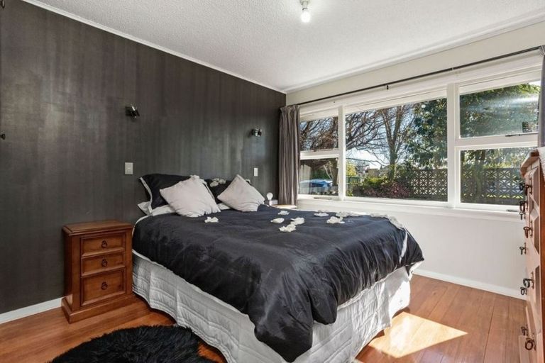 Photo of property in 8 Bermuda Drive, Hornby, Christchurch, 8042