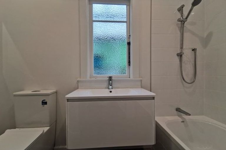 Photo of property in 18f2 Oban Street, Wadestown, Wellington, 6012