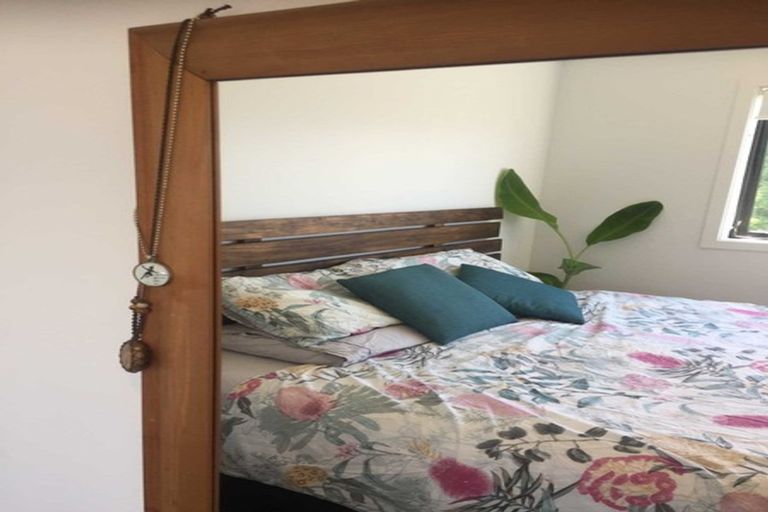 Photo of property in 4/2 Brandon Road, Glen Eden, Auckland, 0602