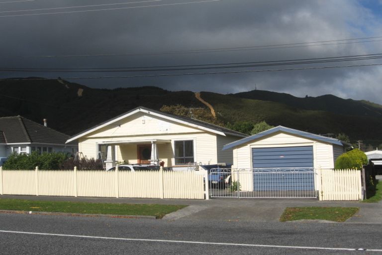Photo of property in 110 Kowhai Street, Naenae, Lower Hutt, 5011