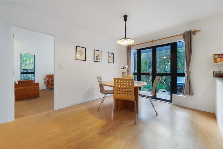 Photo of property in 1/54 Richmond Avenue, Northcote Point, Auckland, 0627