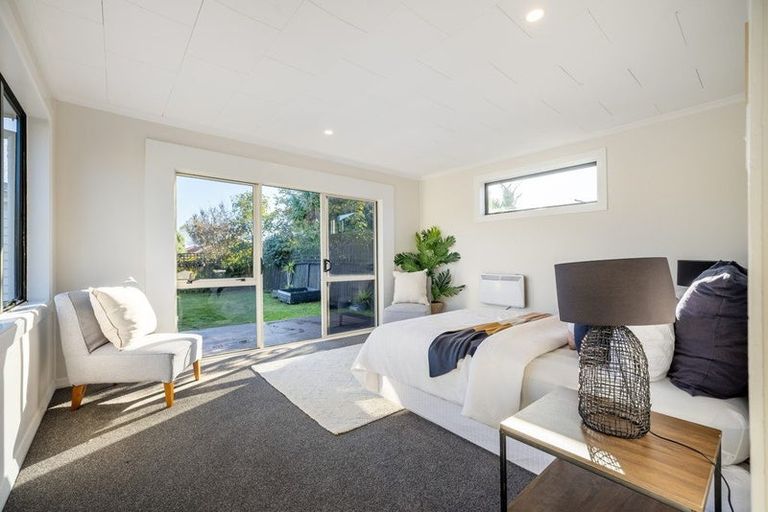 Photo of property in 77 Owles Terrace, New Brighton, Christchurch, 8061