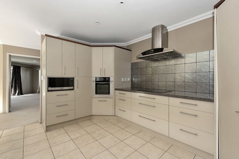 Photo of property in 26 Nielsen Gardens, Rototuna, Hamilton, 3210