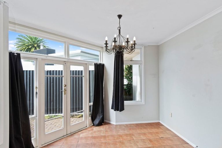 Photo of property in 50 Milton Road, Otumoetai, Tauranga, 3110
