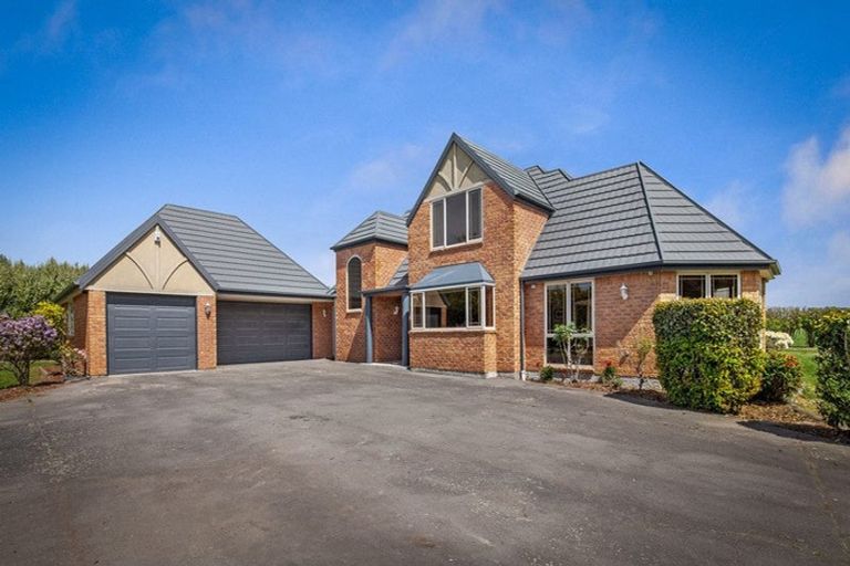 Photo of property in 33 Barters Road, Templeton, Christchurch, 7678