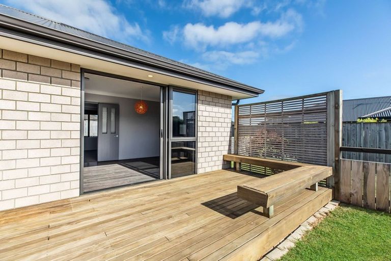 Photo of property in 3 Margaret Place, Waiuku, 2123