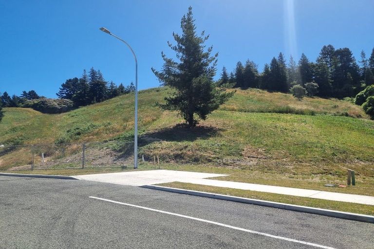 Photo of property in 18 Golden Elm Rise, Toi Toi, Nelson, 7010