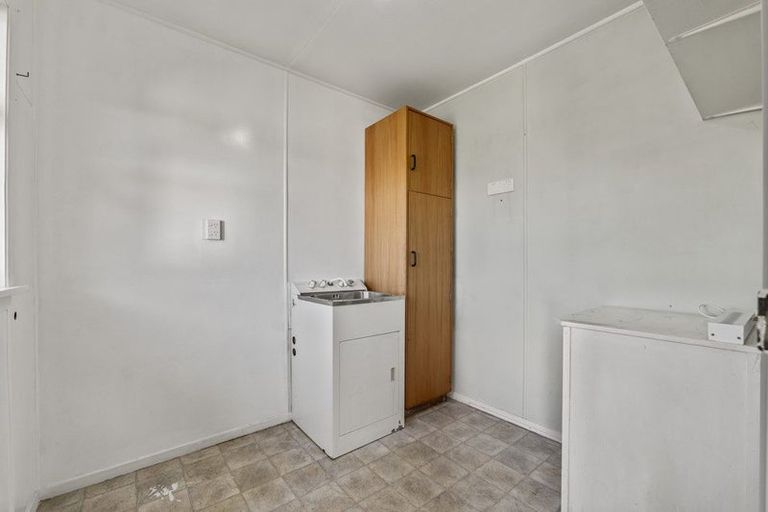 Photo of property in 9a Chilman Street, Strandon, New Plymouth, 4312