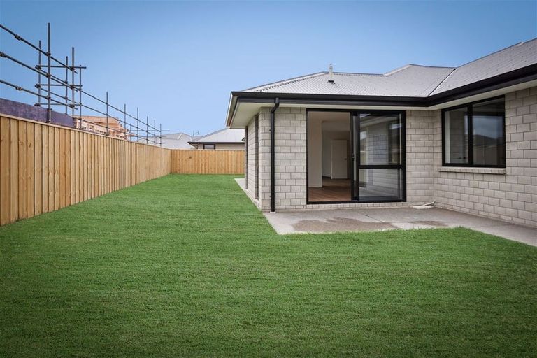 Photo of property in 4 Gemstone Place, Rolleston, 7615